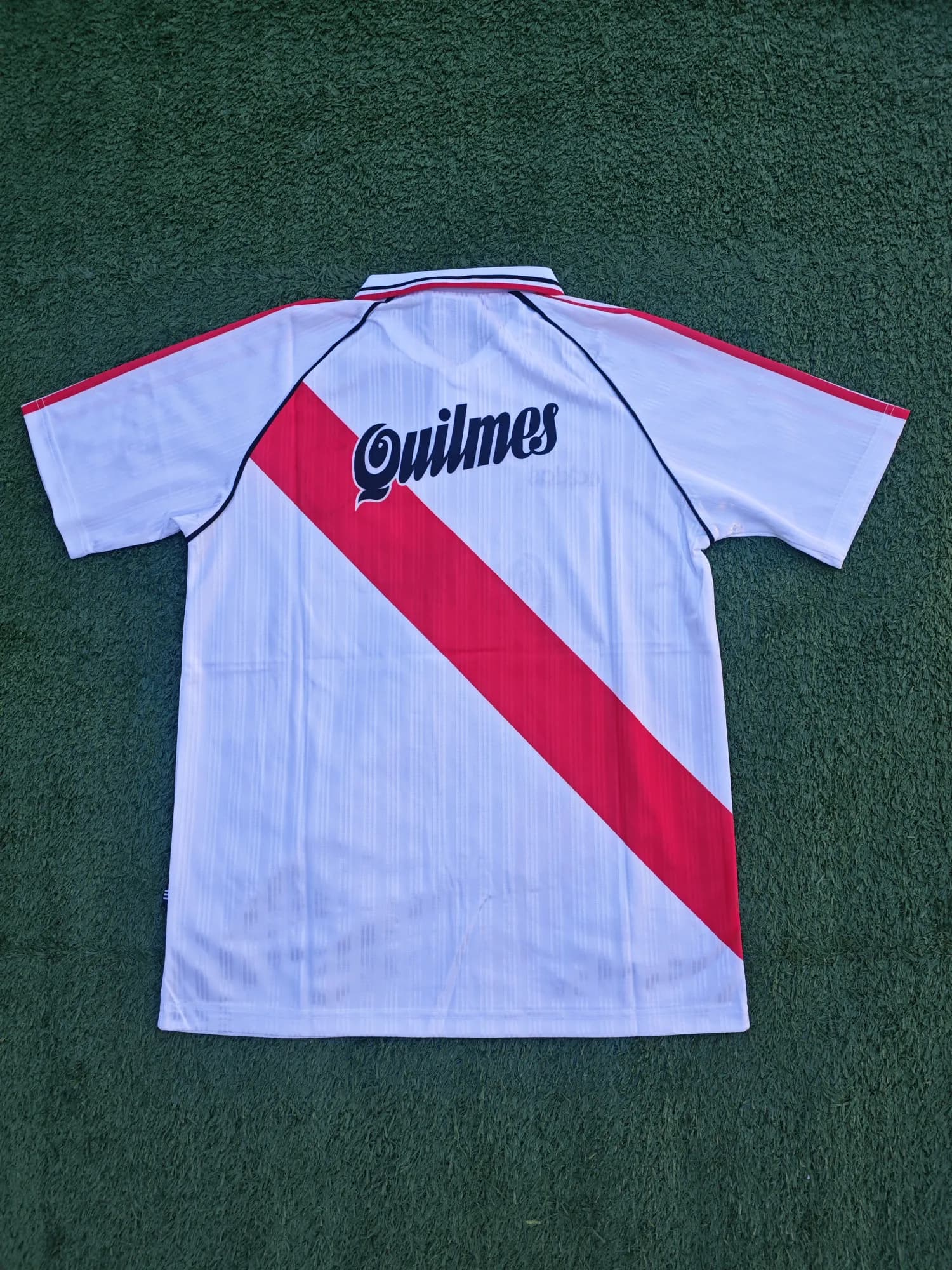 Camiseta de River titular 95/96, vista 4