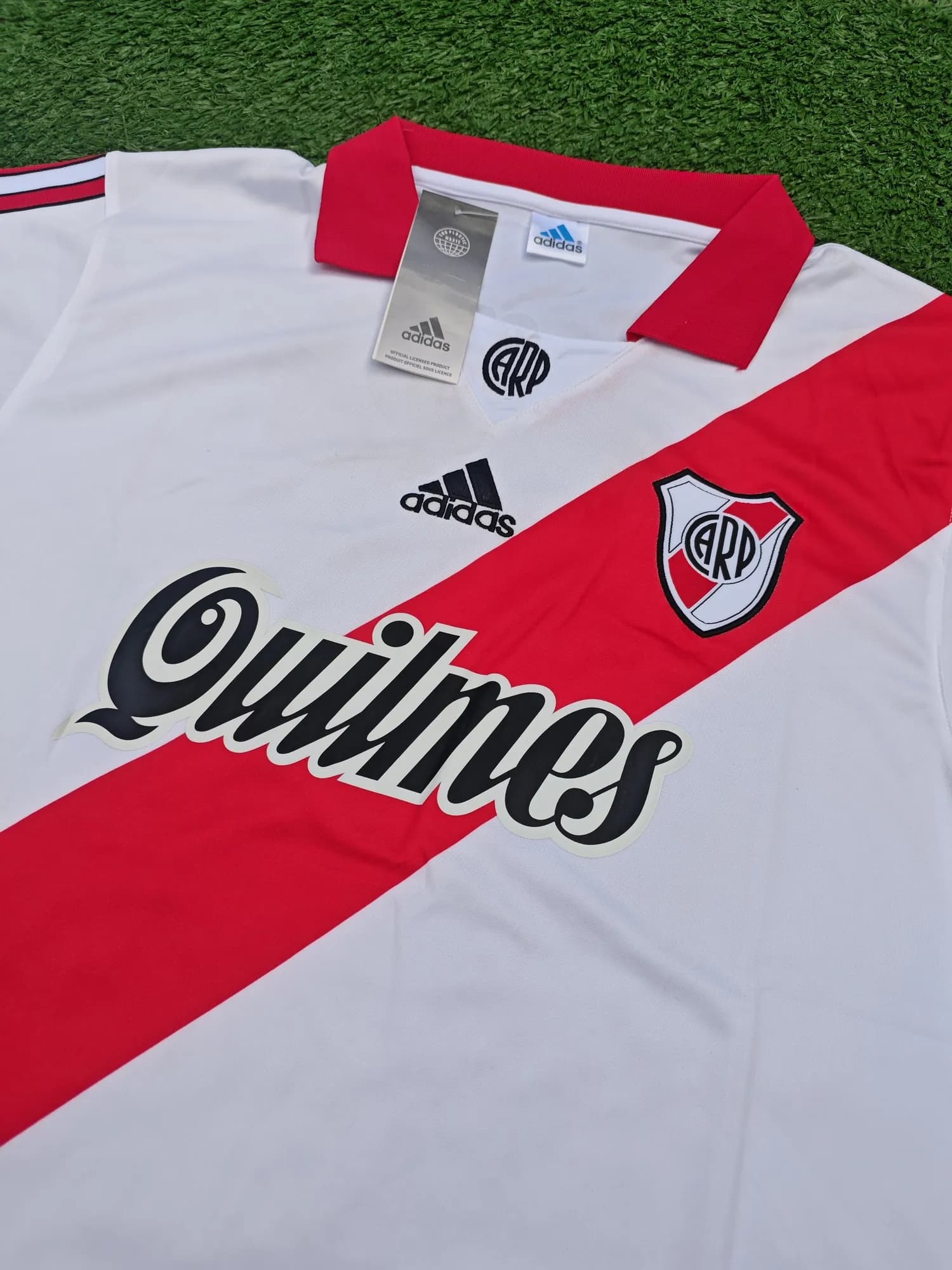 Camiseta de River titular 98/99, vista 2
