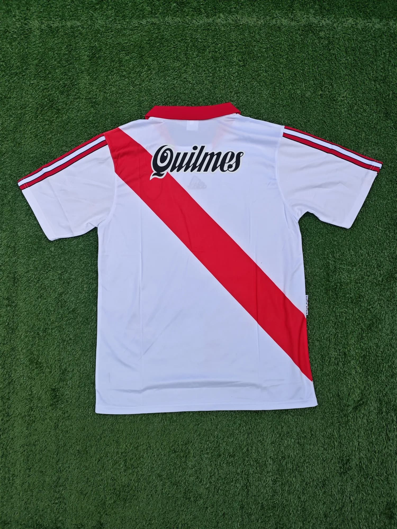 Camiseta de River titular 98/99, vista 5
