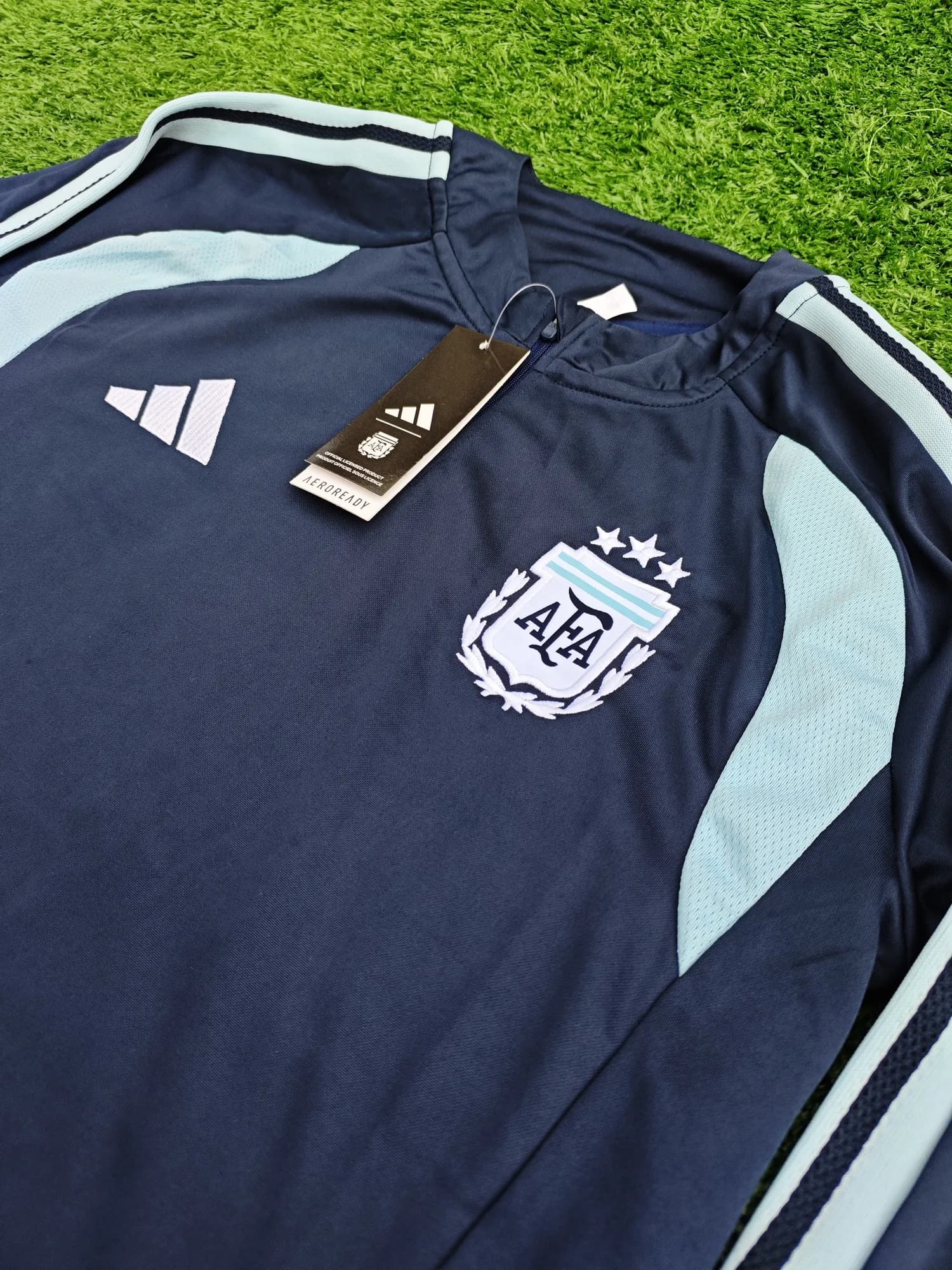 Conjunto largo selección Argentina 2026, vista 2