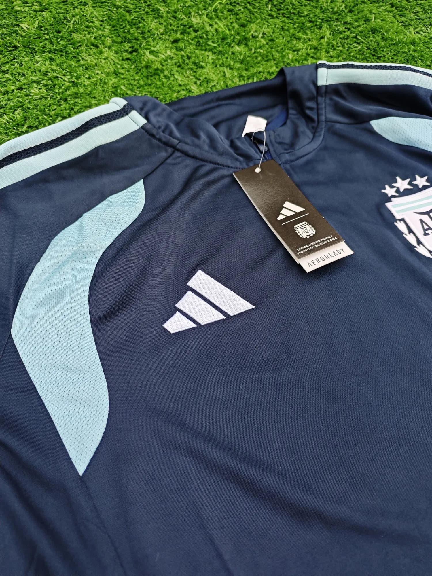Conjunto largo selección Argentina 2026, vista 3