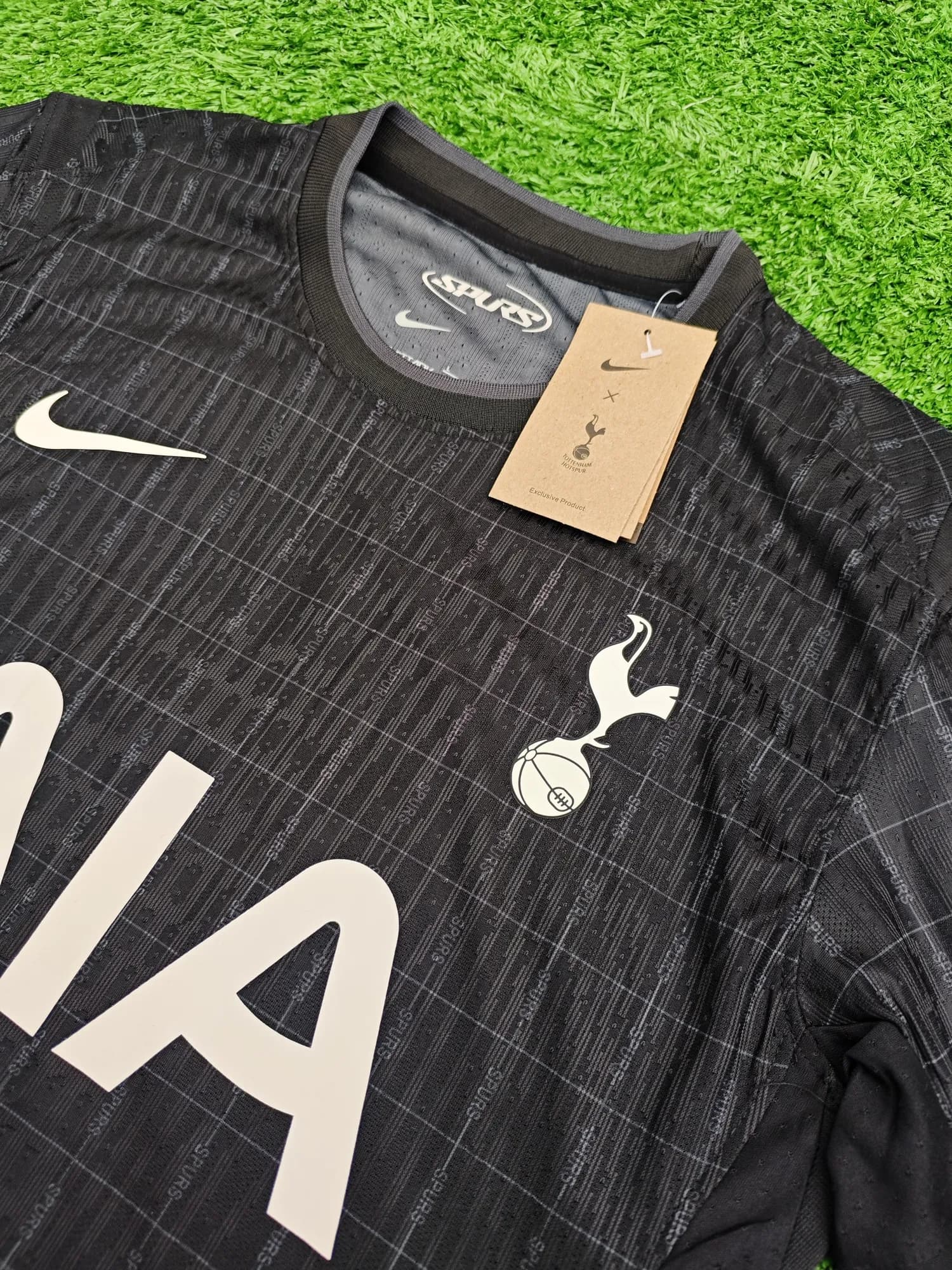 Camiseta de Tottenham suplente 25/26, vista 2
