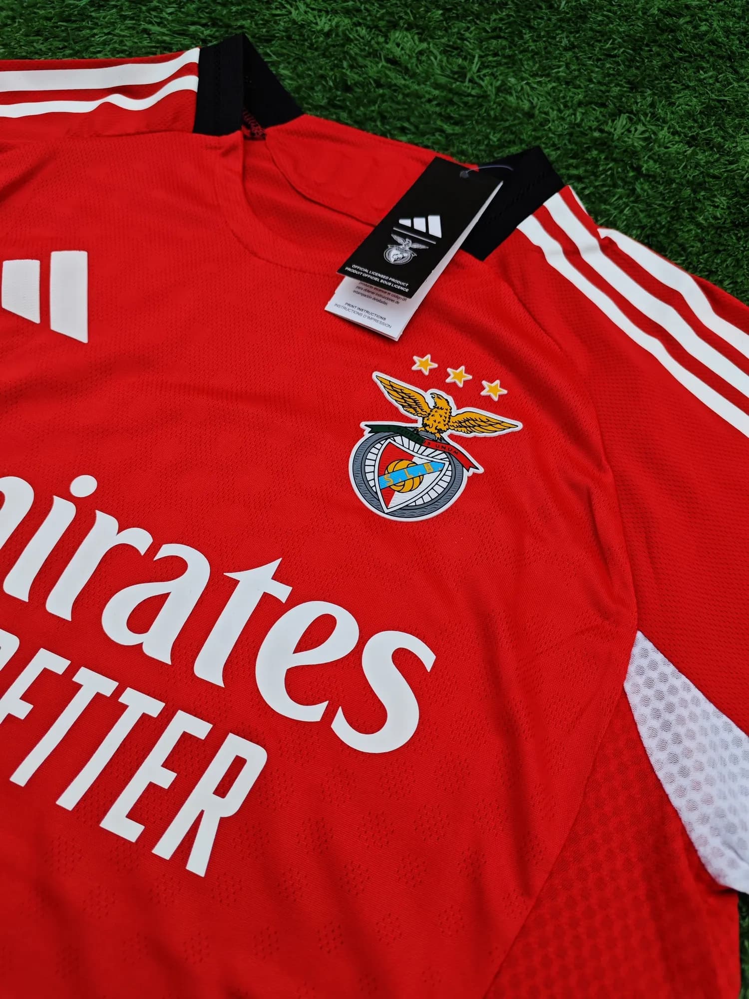 Camiseta de Benfica titular 25/26, vista 2