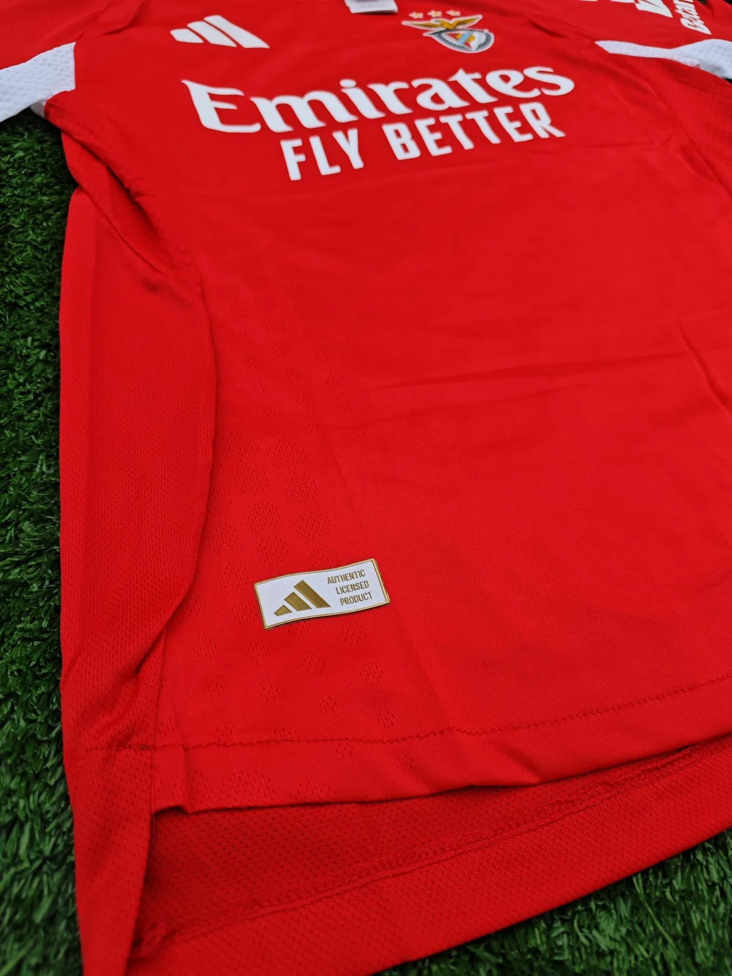 Camiseta de Benfica titular 25/26, vista 5