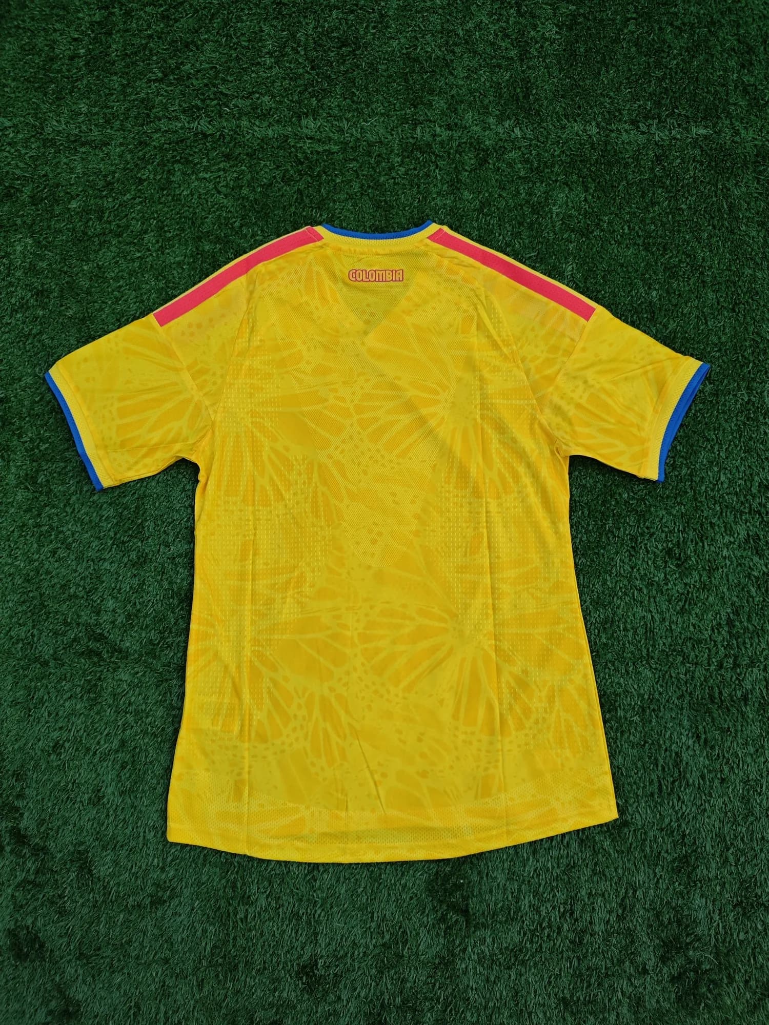 Camiseta de Colombia titular 2026, vista 6