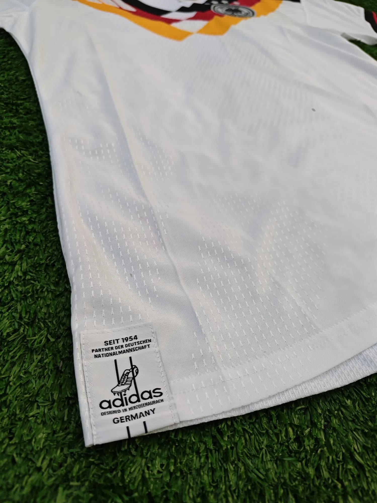 Camiseta de Alemania titular 2026, vista 5
