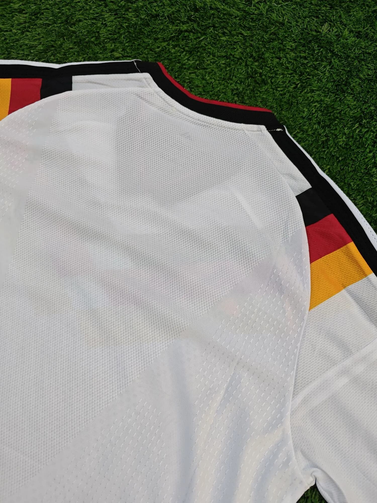 Camiseta de Alemania titular 2026, vista 7