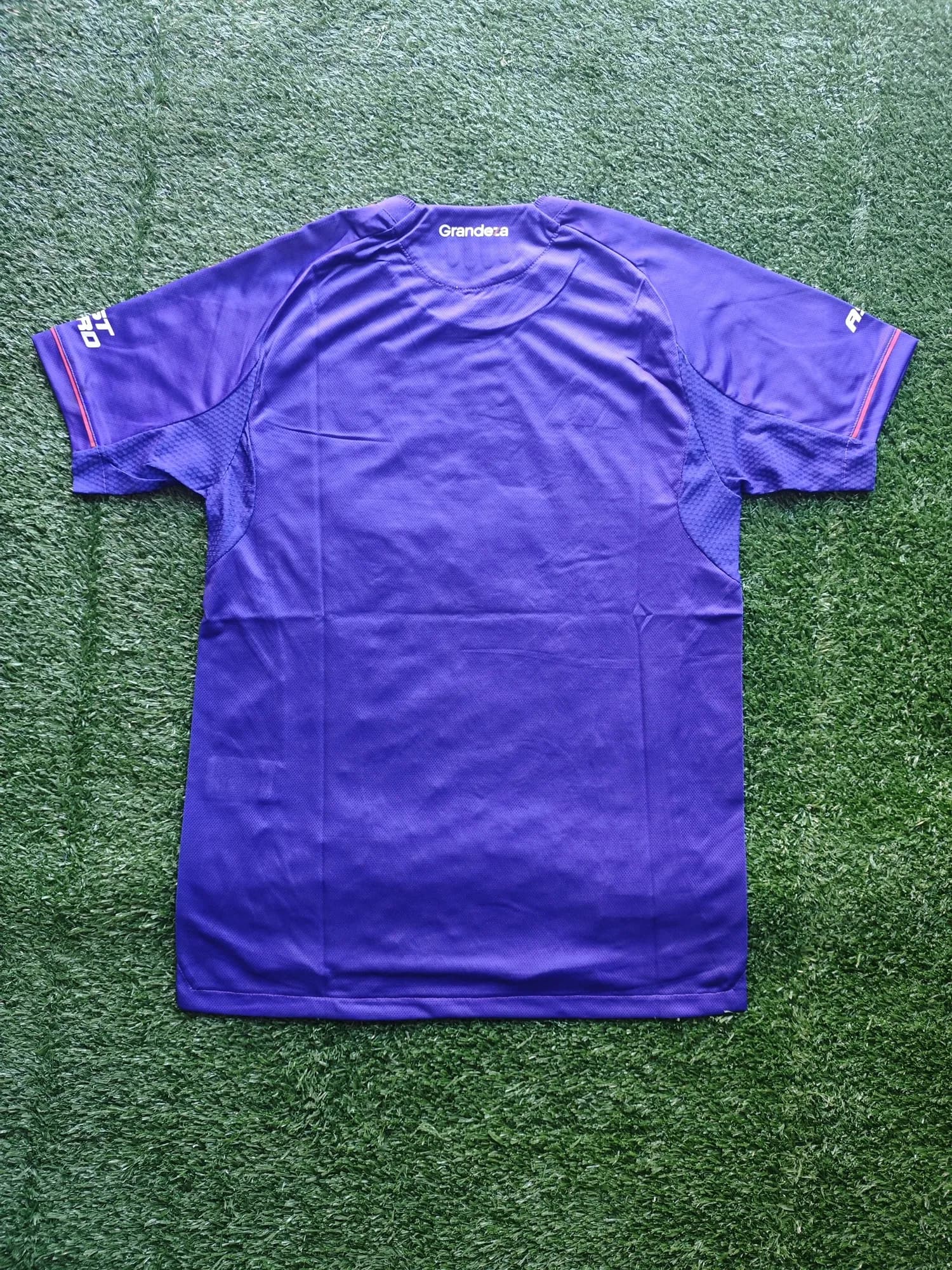 Camiseta de River tercera 2026, vista 5