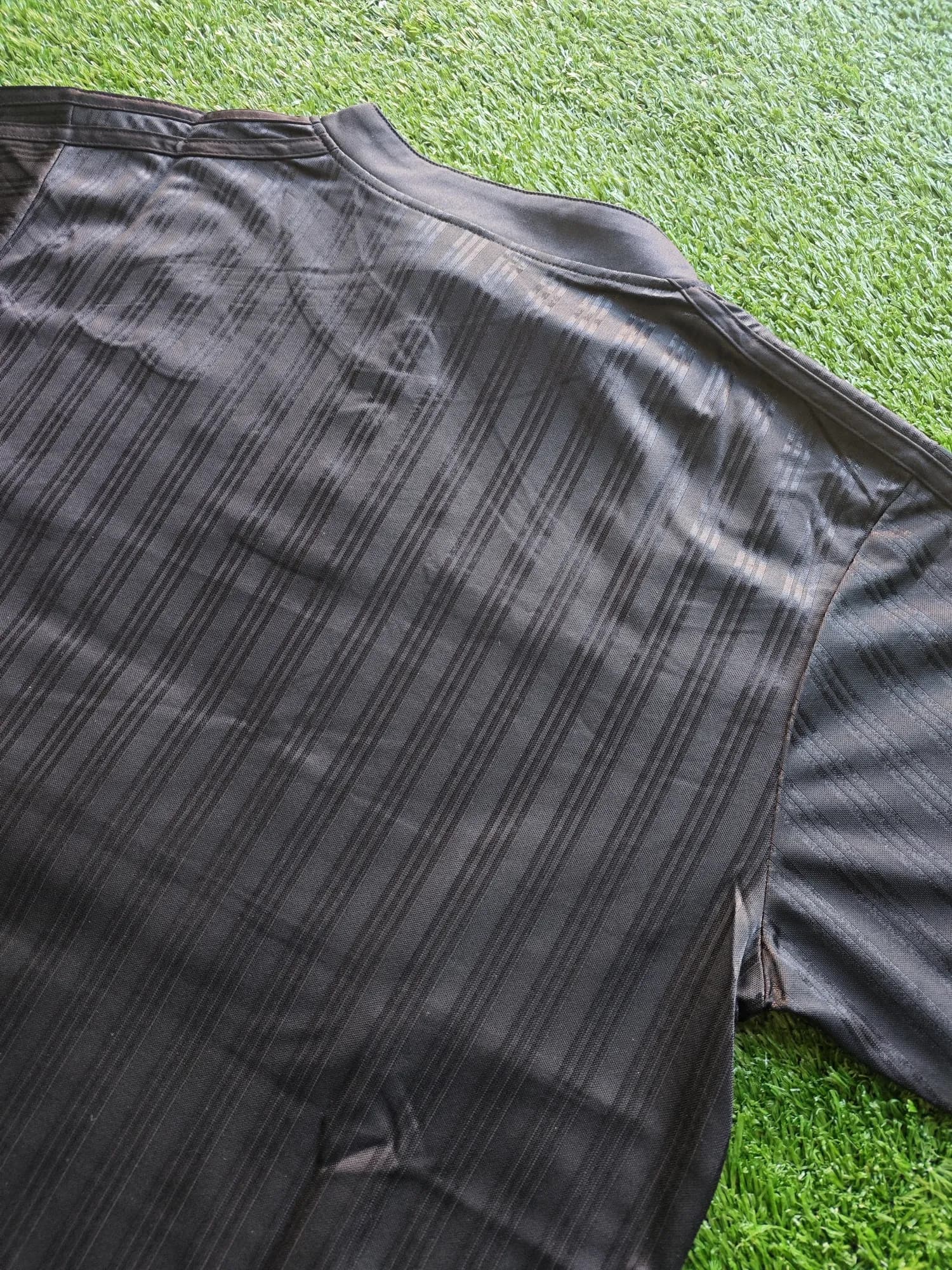 Camiseta de Liverpool 1995, vista 6